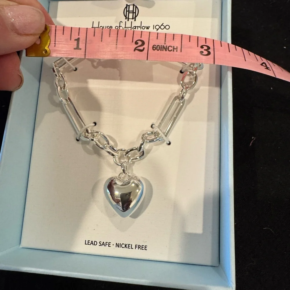 Silver Heart Pendant bracelet-get in on the trend🔥 I have matching necklace too!